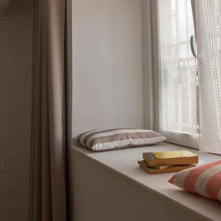 Apartamento T2 Pedra Do Bonfim, Centro Do Com Pátio E Churrasqueira *